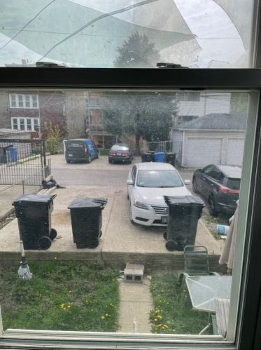 2947 Lawndale Ave, Chicago IL 60655-3313 exterior