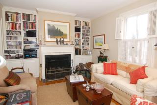 94 Foster St, Cambridge MA  02138-4729 exterior