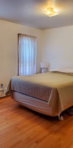 5654 Kolin Ave, Chicago IL 60629-5234 exterior