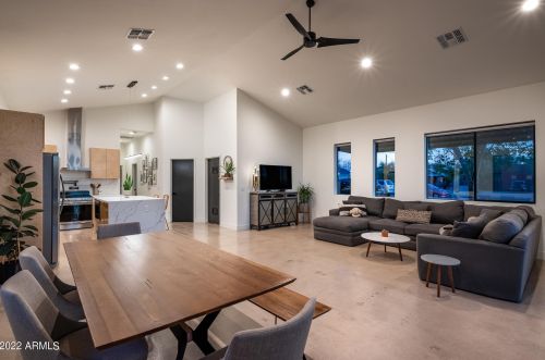 2505 14th St, Phoenix AZ 85006-1120 exterior