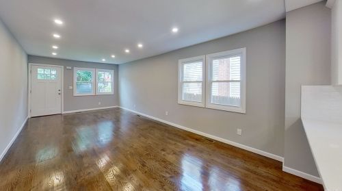 108 2 St, Huntington Station NY 11746-1565 exterior