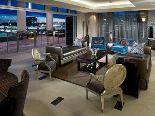 8066 Park Ln, Dallas TX  75231-5931 exterior