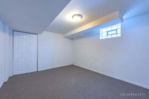 8351 Ln Salle St, Chicago IL 60628-7316 exterior