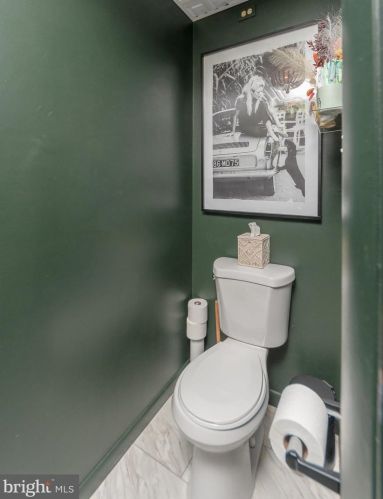 113 Walnut St, Lancaster PA 17602-2451 exterior