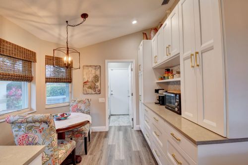 6141 Hook Ln, Boynton Beach FL 33437-4175 exterior