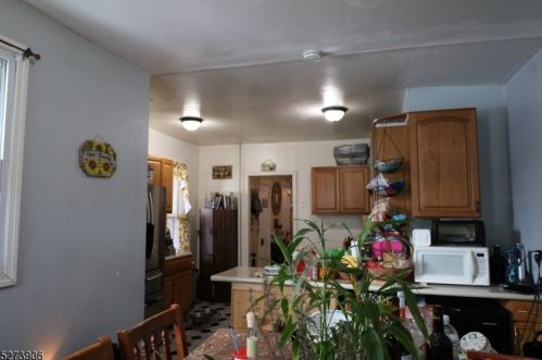 171 3 St, Newark NJ 07107-2211 exterior