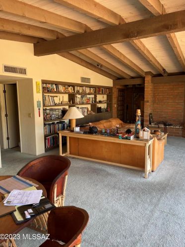 5040 Camino Esplendora, Tucson AZ 85718-4508 exterior