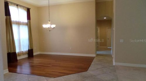 15420 Carrillon Estates Blvd, Tampa FL  33625-3304 exterior