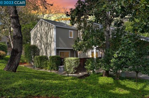 372 Camelback Rd, Concord CA  94523-1357 exterior