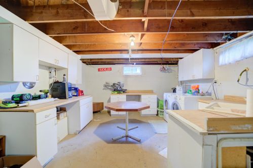 1205 Ml Ave, Meskegon MI 49445-3013 exterior