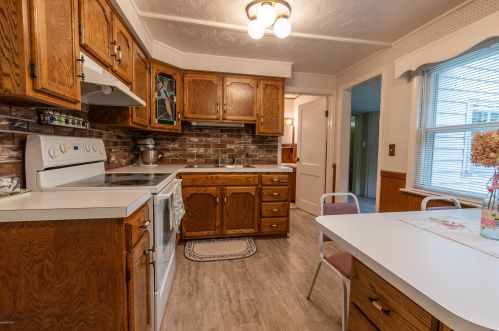 1292 Peterson Rd, Meskegon MI 49445-9676 exterior