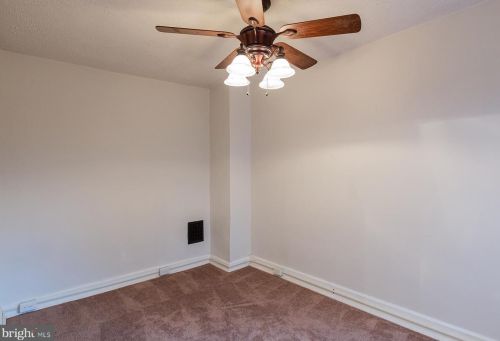 249 New Holland Ave, Lancaster PA 17602-2301 exterior