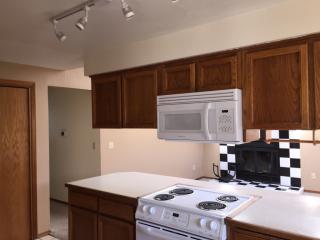 5105 Amherst St, Portland OR  97203-4411 exterior