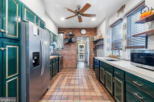 3081 Emerald St, Philadelphia PA 19134-2010 exterior