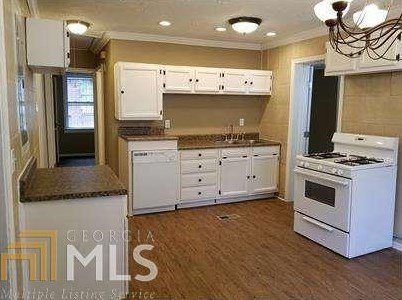 1729 Derry Ave, Atlanta GA 30310-1503 exterior