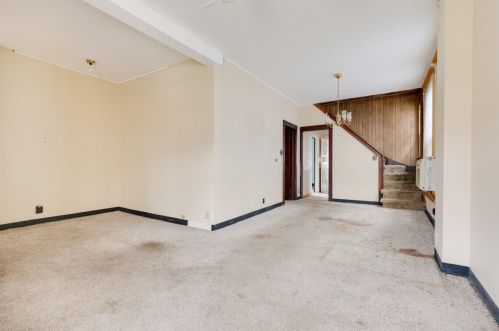 4755 Lotus Ave, Chicago IL 60641-4815 exterior