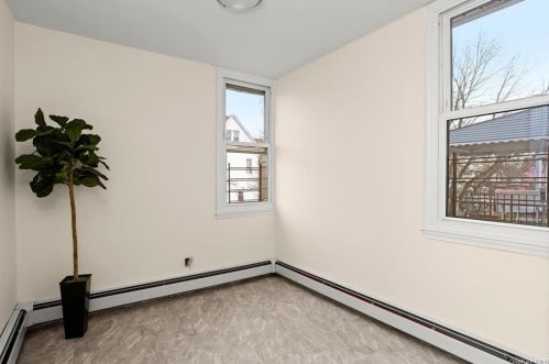 35 12 Ave, Mount Vernon NY 10550-3712 exterior