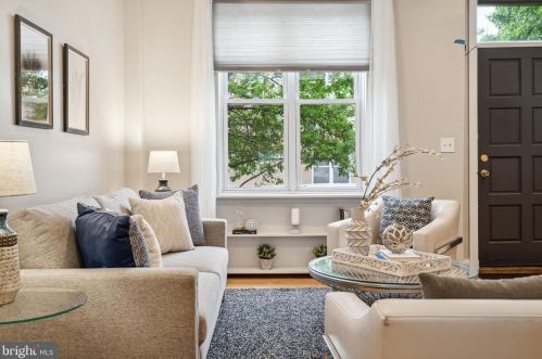 1228 Mckean St, Philadelphia PA  19148-2208 exterior