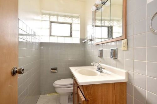 4301 Olcott Ave, Chicago IL 60706-1137 exterior