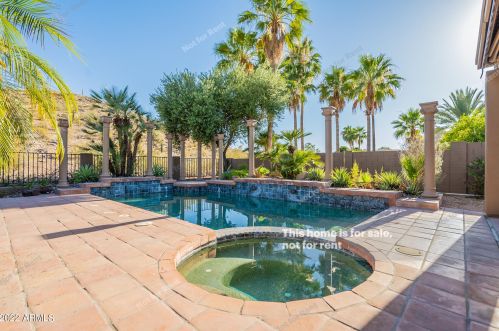 2635 Amberwood Dr, Phoenix AZ 85048-9316 exterior