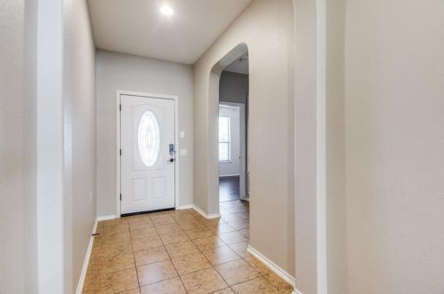 8801 Capitol View Dr, Austin TX  78747-5403 exterior