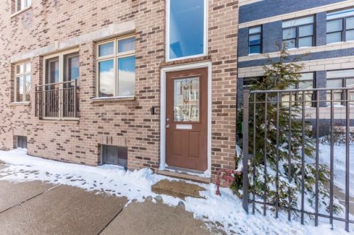 3428 Lituanica Ave, Chicago, IL 60608-6720