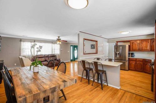 1 Millet St, Huntington Station NY 11746-8021 exterior