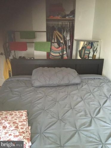 1702 22nd St, Philadelphia PA 19140-3831 exterior