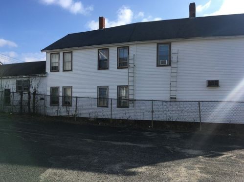 27 Pulaski St, Ware MA 01082-1474 exterior