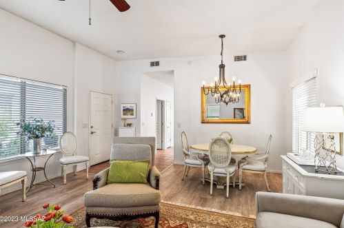 5245 Civano Blvd, Tucson AZ  85747-5744 exterior