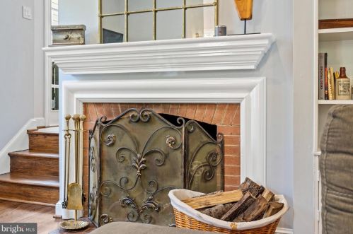 310 Franklin St, Alexandria VA 22314-4106 exterior