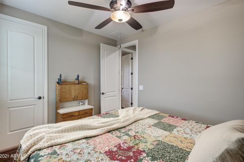 6151 Fresno St, Chandler AZ 85249-5589 exterior