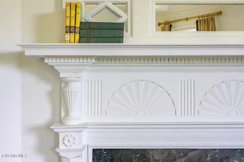 2 Kemble St, Lenox MA 01240-2816 exterior