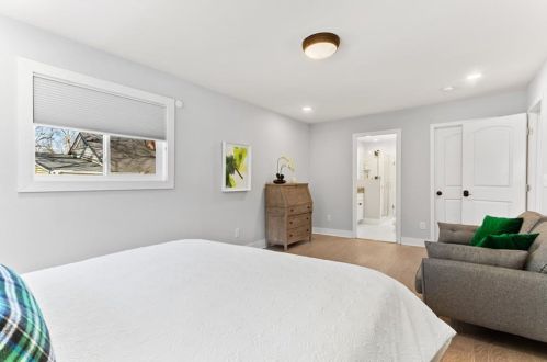 1061 Ashby Grv, Atlanta GA  30314-3146 exterior