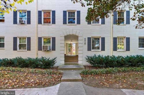 2210 Colston Dr, Silver Spring, MD 20910-2508