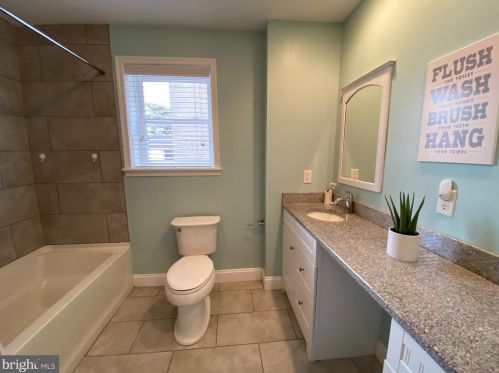 1617 Franklin St, Philadelphia PA 19148-1222 exterior