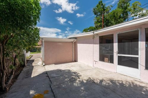 6803 Larmon St, Tampa FL  33634-5019 exterior