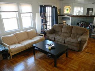 5602 Pocusset St, Pittsburgh PA  15217-2217 exterior