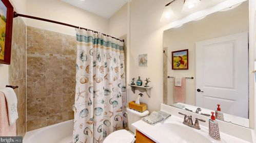 33584 Herring View Dr, Lewes DE 19958-5437 exterior