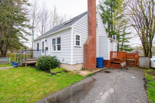 129 Massachusetts Ave, Portland ME  04102-2515 exterior