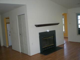 10413 Paradise Ct, Manassas VA  20109-6422 exterior