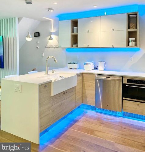 1811 29 St, Philadelphia PA 19132-3028 exterior