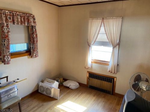 338 Mason Ave, Paterson NJ 07508-1428 exterior