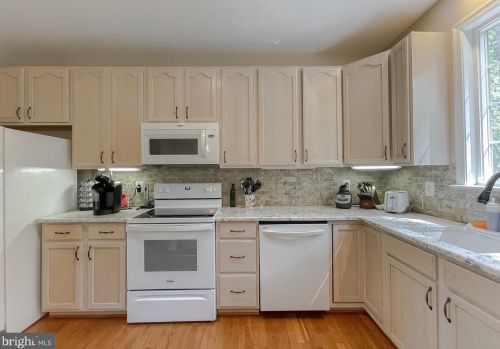 3148 Holland Clf Rd, Huntingtown MD 20639-9725 exterior