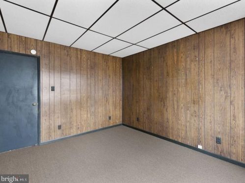 29 Macdade Blvd, Manor PA 19036-2406 exterior