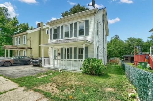 105 Prospect Ave, Middletown, NY 10940-4031