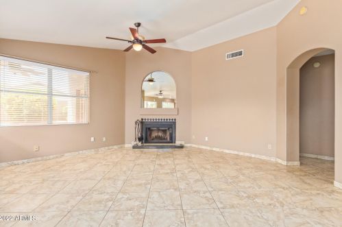 15464 44 Way, Phoenix AZ 85040-4026 exterior