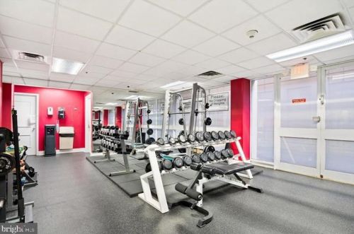 2001 Hamilton St, Philadelphia PA 19130-4298 exterior