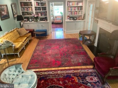 1701 Holly St, Washington DC  20012-1105 exterior