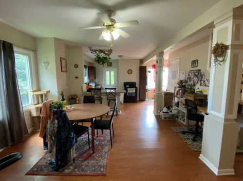 145 Oak Park Rd, Pittsburgh PA 15214-2610 exterior